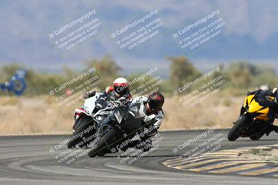 media/Nov-16-2025-Race Pace (Sun) [[8c5fa54630]]/Verified Riders/7-Turn 4 (1155am)/